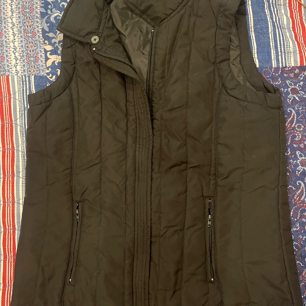 Mountain Lake Black Quilted Vest